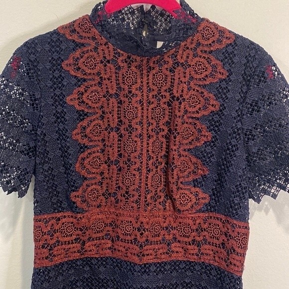 Sandro “Danny” Navy Blue and red dress in contrasting lace and lurex 3/L - Picture 4 of 7